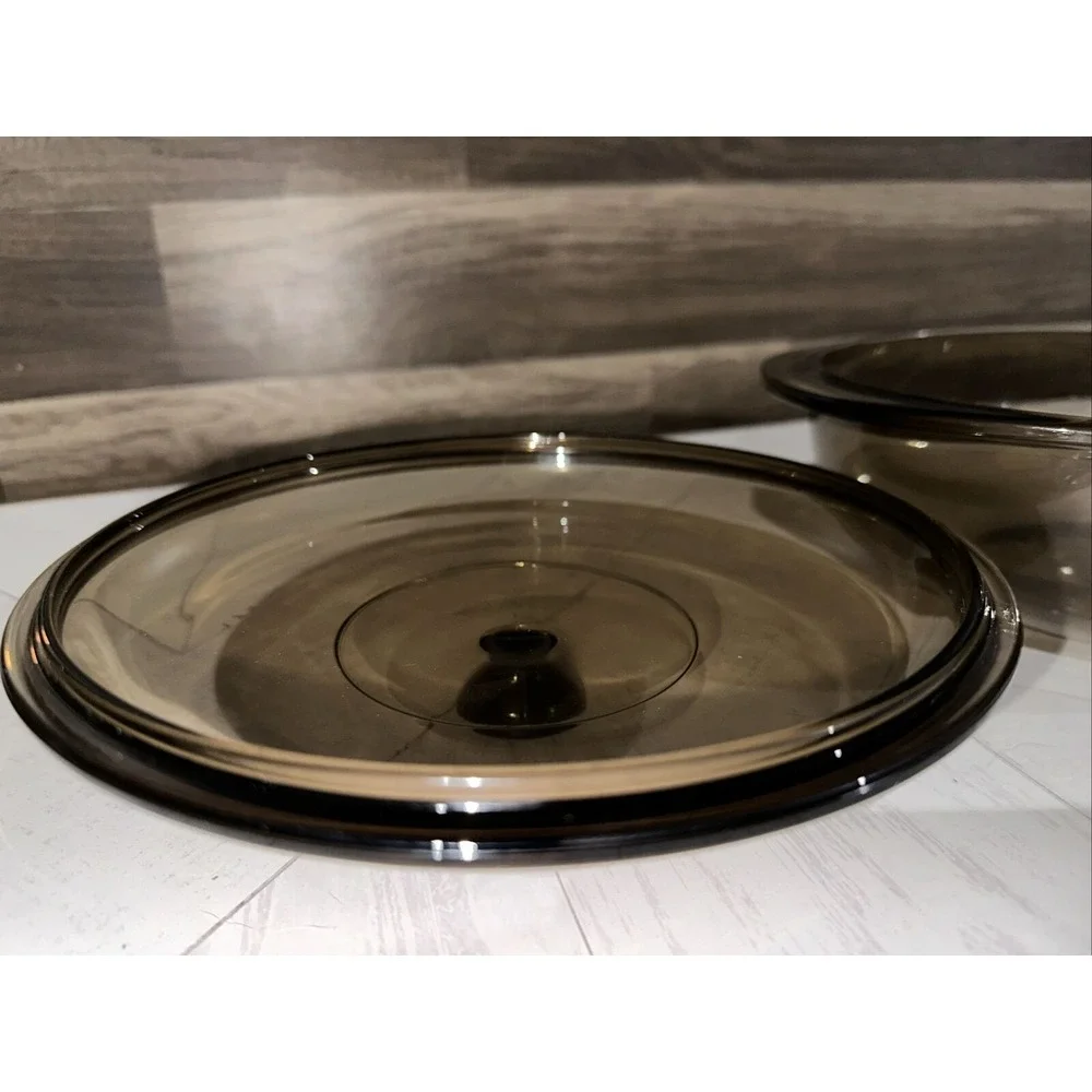 PYREX #024 21 D-3 2-Qt Brown Amber Round Casserole Dish Bowl w/ Lid‎